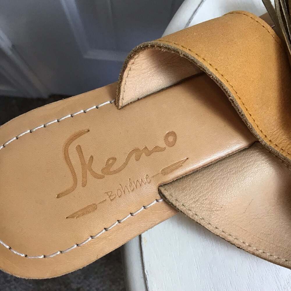 Skemo Bohéme Leather Tassel Slide Sandals Size 9 Tan Gold Boho Summer Chic - Picture 3 of 8